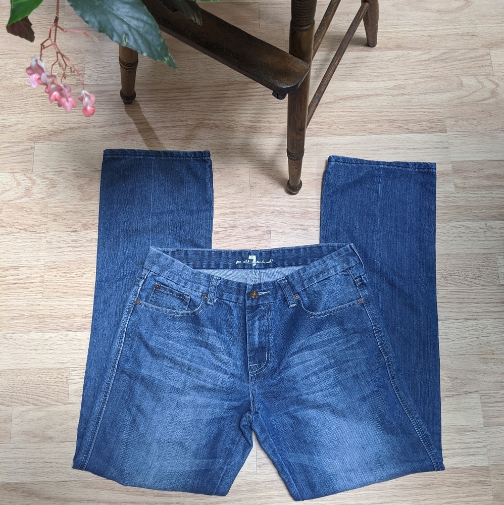 7 For All Mankind Woman's straight Leg jeans, Size 34